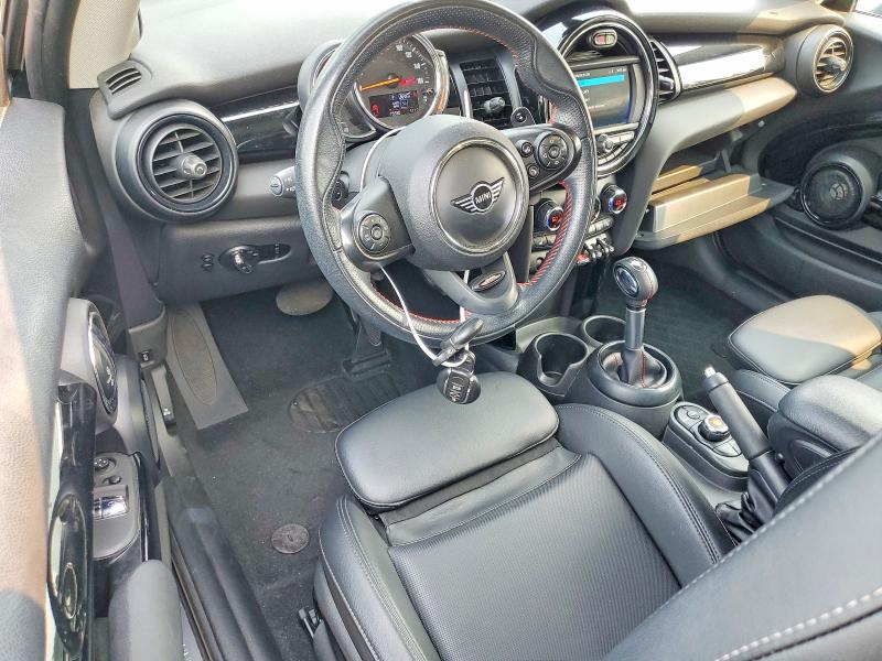 63658486 :رقم المزاد ، WMWXP7C52K2A51923 vin ، 2019 Mini Cooper مزاد بيع