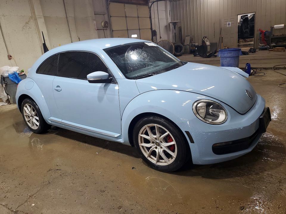 65151716 :رقم المزاد ، 3VWJX7AT5CM624957 vin ، 2012 Volkswagen Beetle مزاد بيع