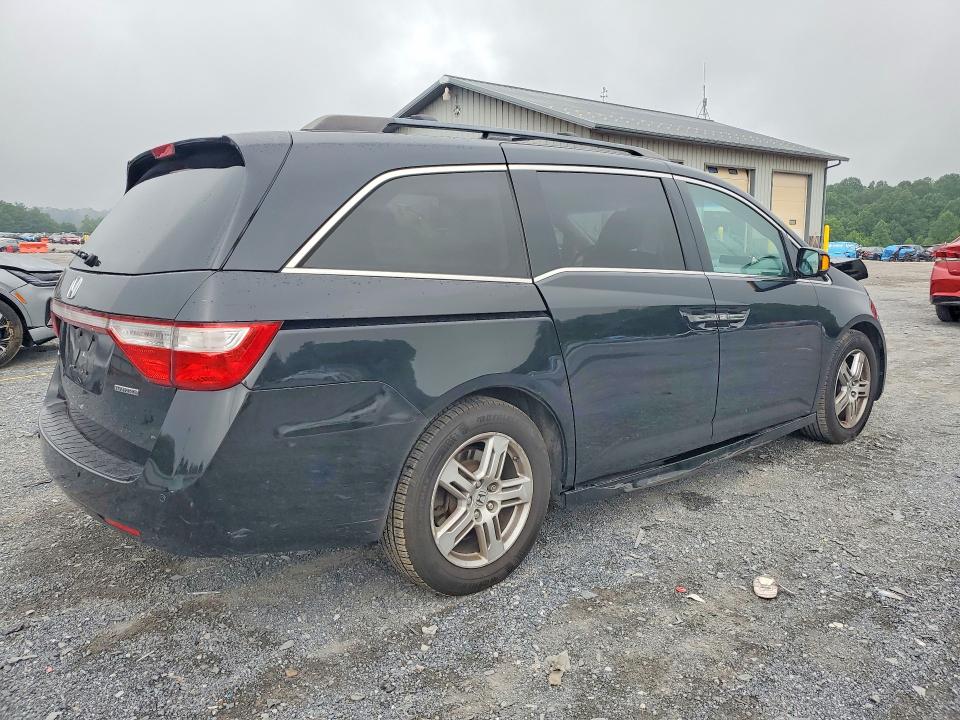 Продаж на аукціоні авто 2013 Honda Odyssey, vin: 5FNRL5H9XDB045050, номер лоту: 63833236