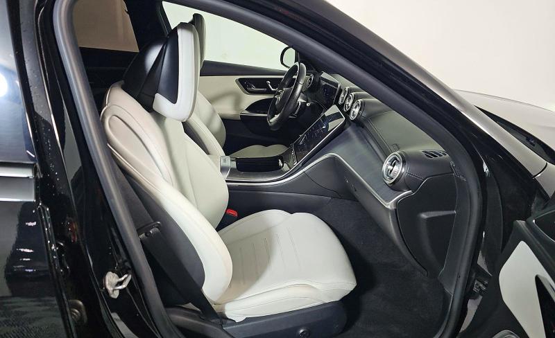 2022 Mercedes-benz C მანქანა იყიდება აუქციონზე, vin: W1KAF4GB2NR009714, აუქციონის ნომერი: 65162976