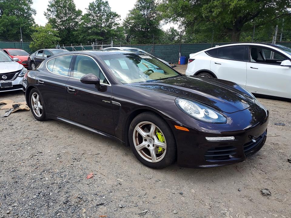 64125116 :رقم المزاد ، WP0AD2A7XEL044559 vin ، 2014 Porsche Panamera مزاد بيع