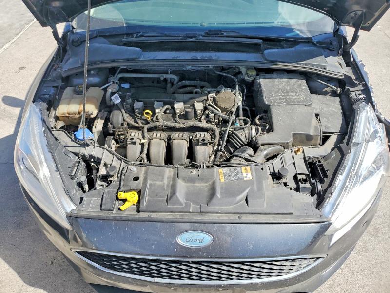 64235976 :رقم المزاد ، 1FADP3F2XGL321999 vin ، 2016 Ford Focus مزاد بيع