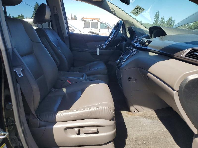 64927926 :رقم المزاد ، 5FNRL5H93GB131224 vin ، 2016 Honda Odyssey مزاد بيع