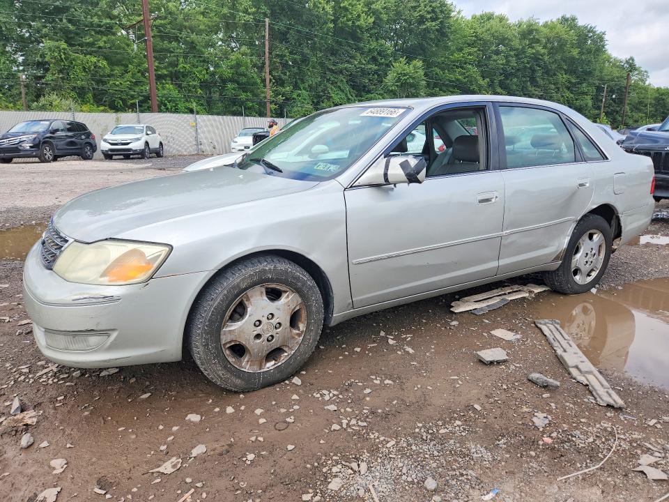 2004 Toyota Avalon მანქანა იყიდება აუქციონზე, vin: 4T1BF28B04U381934, აუქციონის ნომერი: 64889166