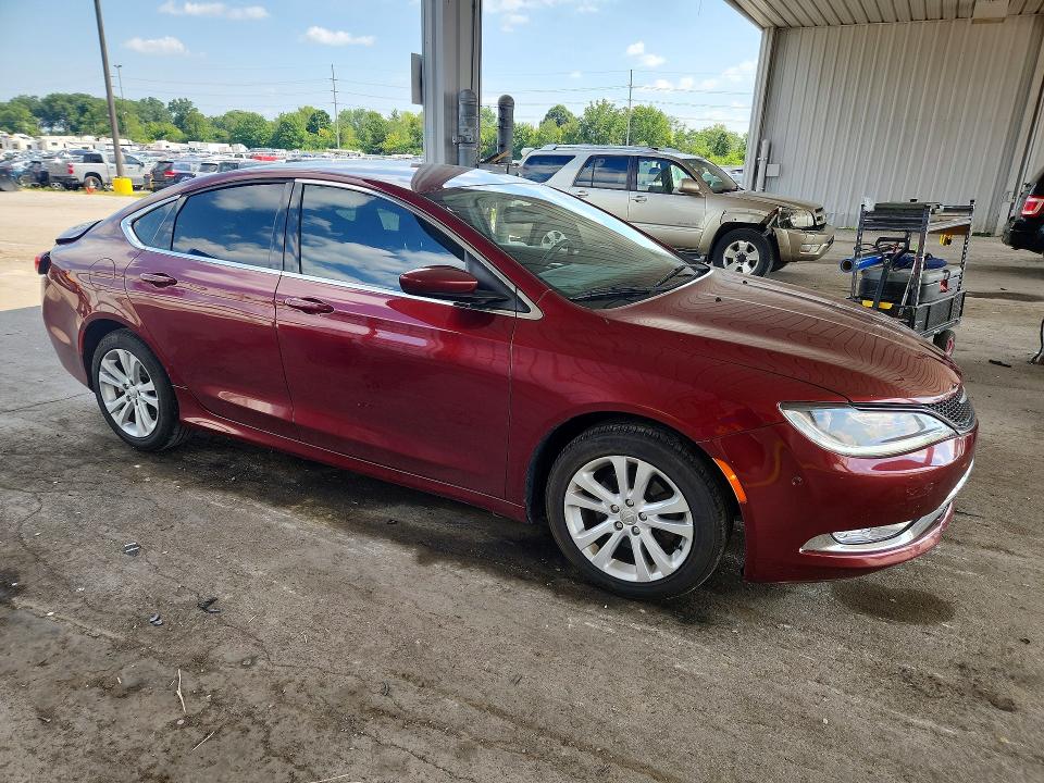64056686 :رقم المزاد ، 1C3CCCAB7FN752672 vin ، 2015 Chrysler 200 مزاد بيع