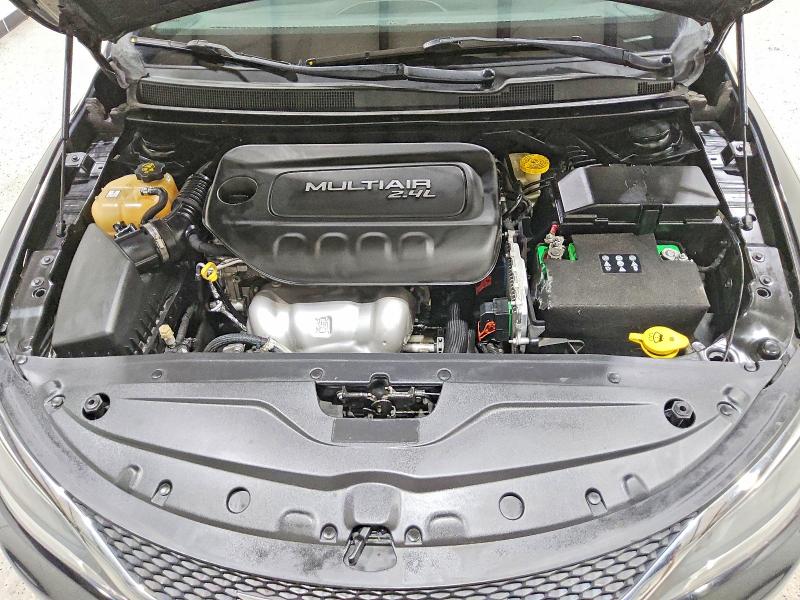 64763336 :رقم المزاد ، 1C3CCCAB8GN152681 vin ، 2016 Chrysler 200 مزاد بيع