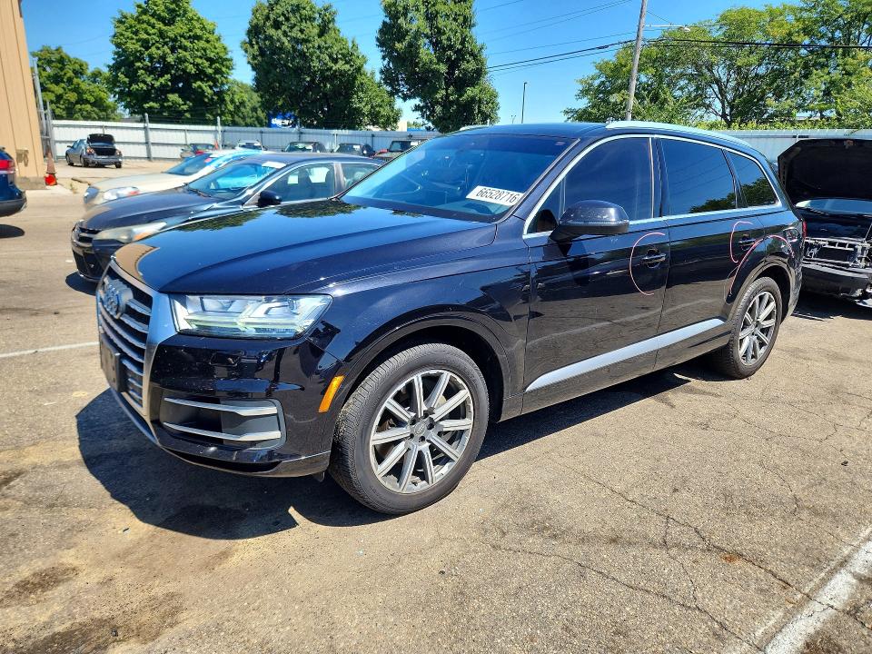 66528716 :رقم المزاد ، WA1LHAF77KD030411 vin ، 2019 Audi Q7 مزاد بيع