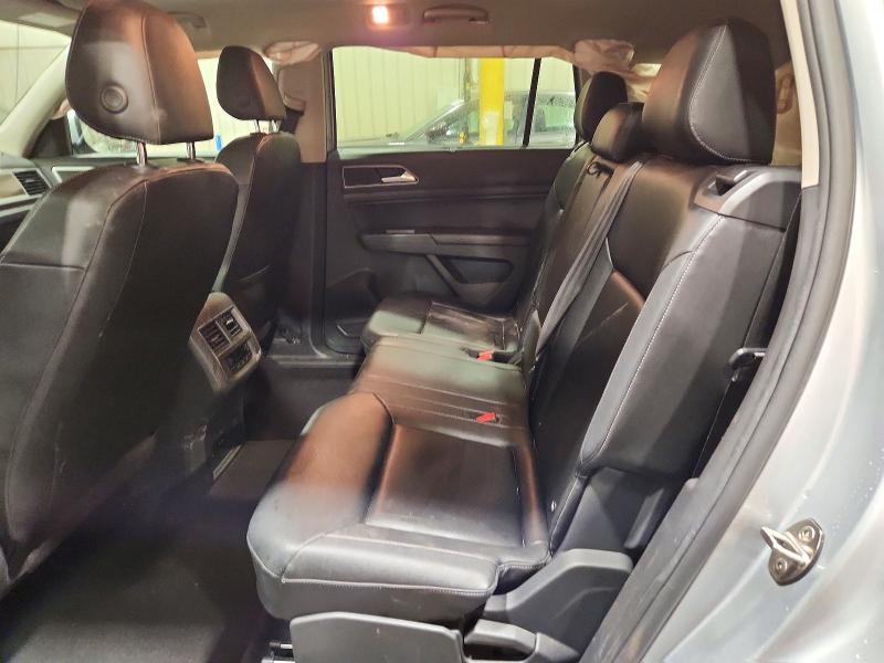 64614696 :رقم المزاد ، 1V2MR2CA4JC502158 vin ، 2018 Volkswagen Atlas مزاد بيع