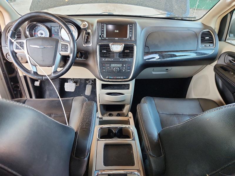 66273796 :رقم المزاد ، 2C4RC1BG1CR305824 vin ، 2012 Chrysler Town & Country مزاد بيع