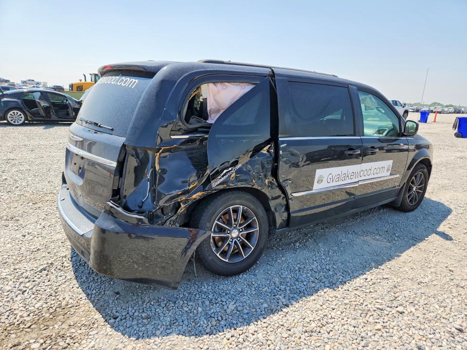 64247916 :رقم المزاد ، 2C4RC1BG4DR559061 vin ، 2013 Chrysler Town & Country مزاد بيع