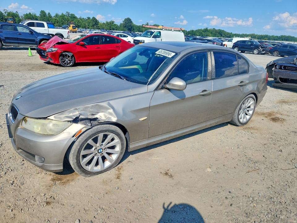 65288996 :رقم المزاد ، WBAPH5C54BA446691 vin ، 2011 Bmw 328 مزاد بيع