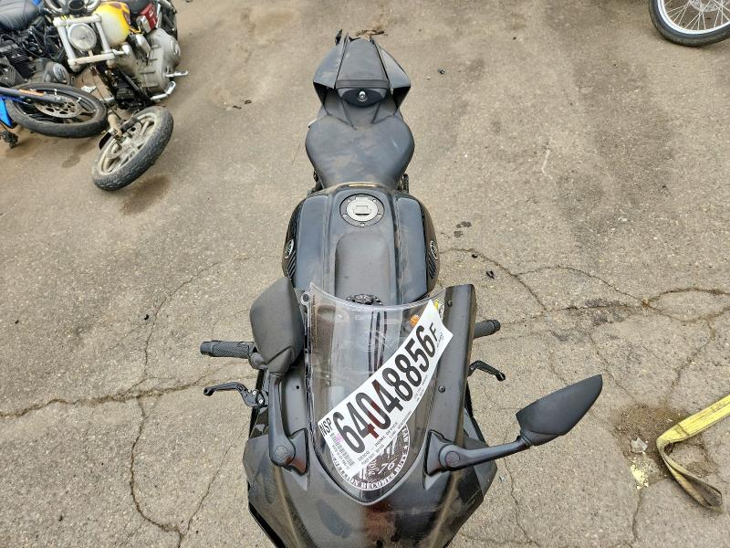 2025 Yamaha Yzf R7 მანქანა იყიდება აუქციონზე, vin: JYARM38Y3SA004253, აუქციონის ნომერი: 64048856