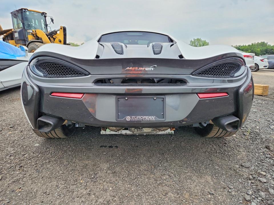 Продаж на аукціоні авто 2017 Mclaren Automotive 570s, vin: SBM13DAA4HW002280, номер лоту: 66007386
