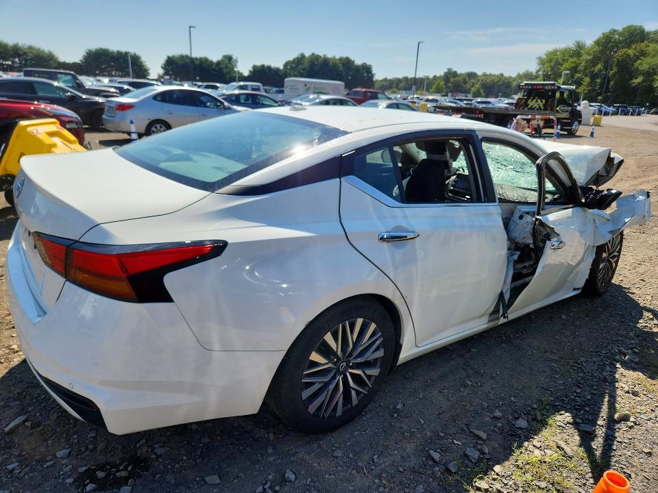 65107766 :رقم المزاد ، 1N4BL4DV5SN376721 vin ، 2025 Nissan Altima مزاد بيع