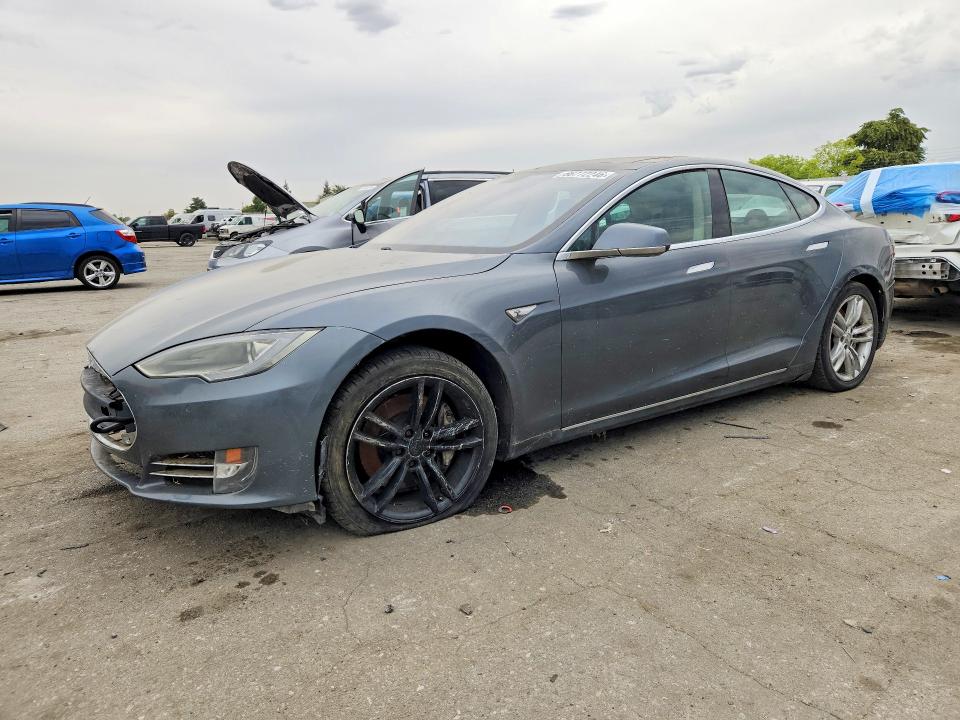 Auction sale of the 2013 Tesla Model S, vin: 5YJSA1CNXDFP28886, lot number: 66772246