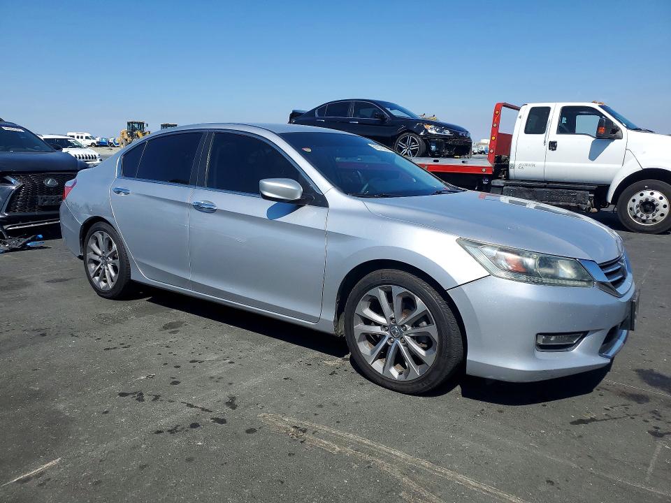 Продажа на аукционе авто 2013 Honda Accord, vin: 1HGCR2F54DA033067, номер лота: 65019586