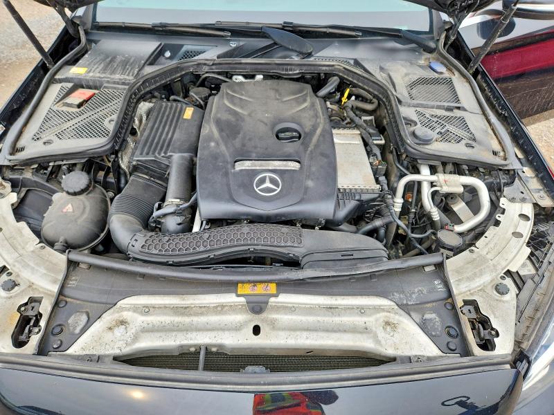 64376956 :رقم المزاد ، 55SWF4KB2FU077332 vin ، 2015 Mercedes-benz C مزاد بيع