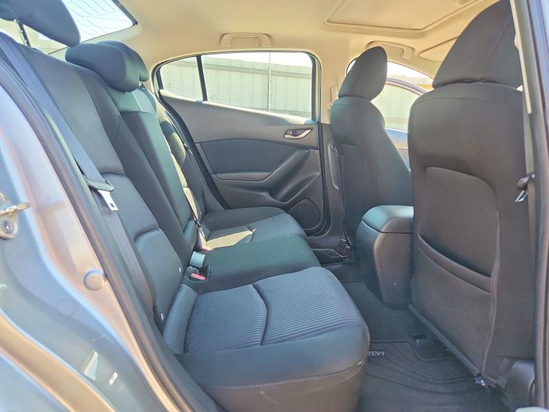 64267726 :رقم المزاد ، 3MZBM1V78FM202922 vin ، 2015 Mazda 3 مزاد بيع