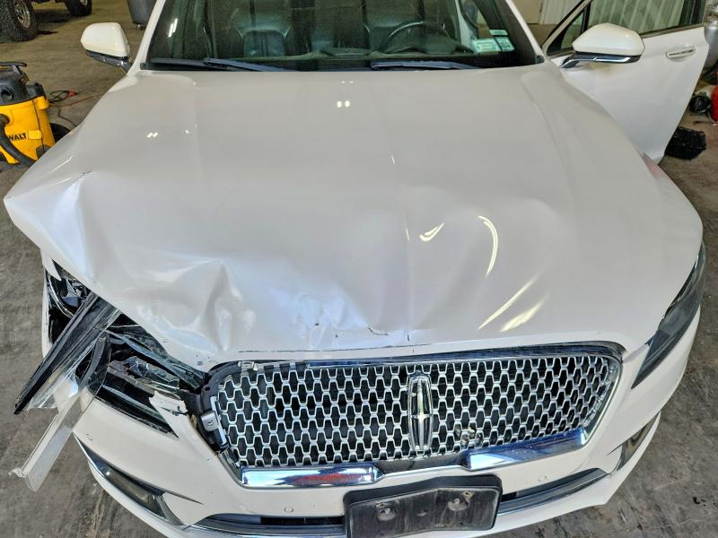 Продажа на аукционе авто 2019 Lincoln Mkz, vin: 3LN6L5MU0KR601970, номер лота: 64887116