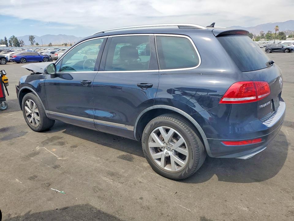 Продажа на аукционе авто 2014 Volkswagen Touareg, vin: WVGEP9BP2ED009861, номер лота: 65945776