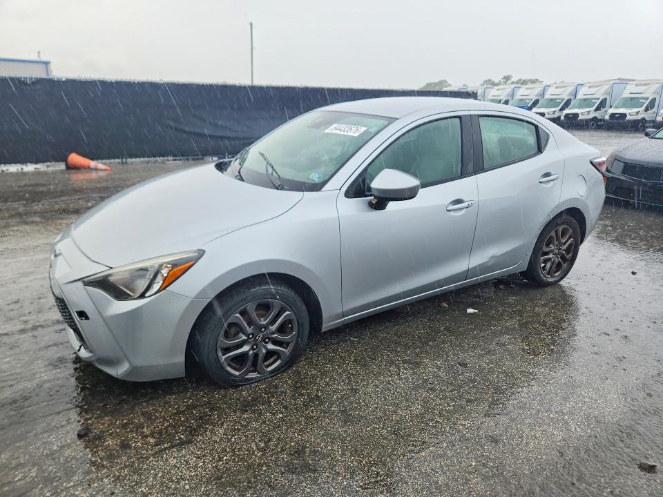 Auction sale of the 2019 Toyota Yaris, vin: 3MYDLBYVXKY517594, lot number: 64432676