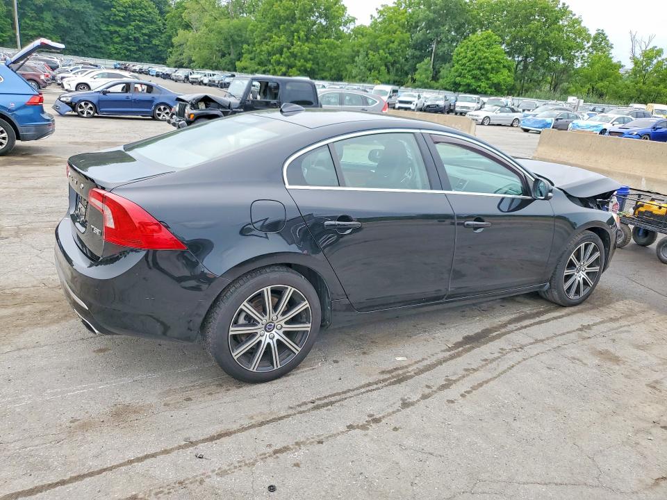 Продажа на аукционе авто 2018 Volvo S60, vin: LYV402TK8JB190404, номер лота: 64586486