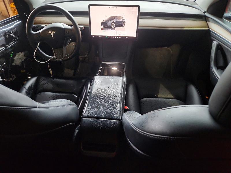 Продажа на аукционе авто 2024 Tesla Model Y, vin: 7SAYGDEE5RA272648, номер лота: 63230696