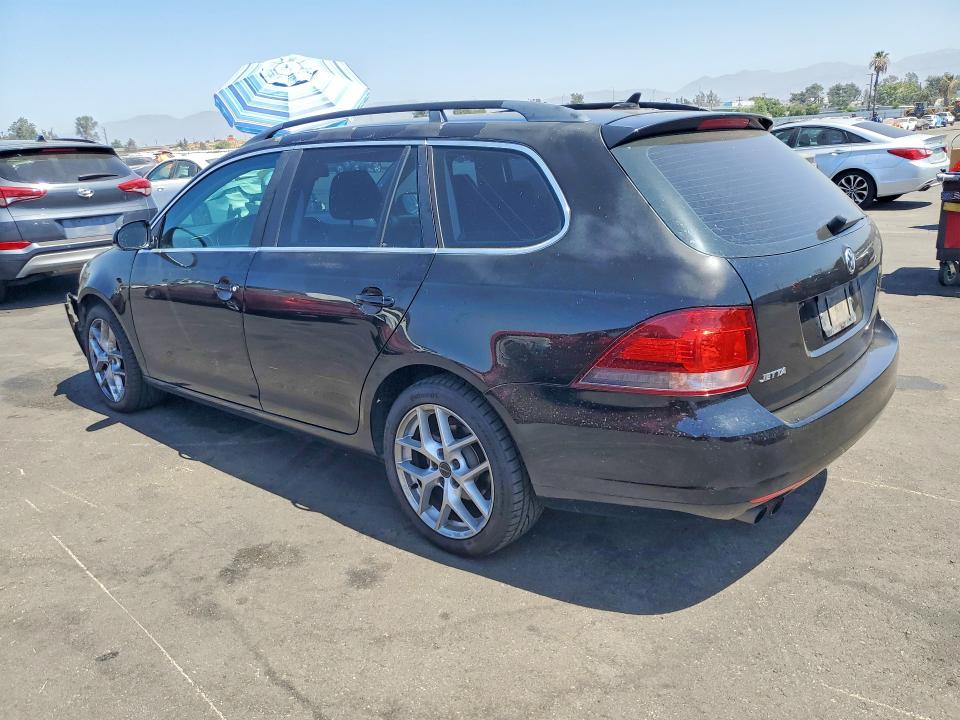 63564086 :رقم المزاد ، 3VWPL7AJ6BM667013 vin ، 2011 Volkswagen Jetta مزاد بيع