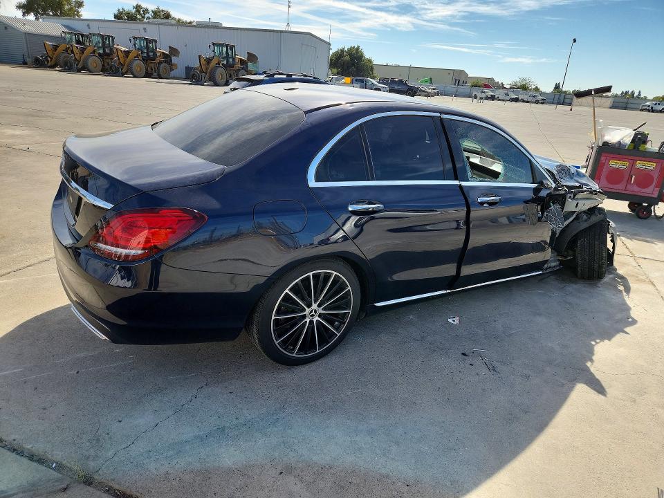 65242886 :رقم المزاد ، W1KWF8DB3LR566310 vin ، 2020 Mercedes-benz C مزاد بيع