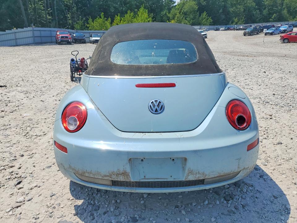 64642206 :رقم المزاد ، 3VWPF31Y16M304931 vin ، 2006 Volkswagen New Beetle مزاد بيع