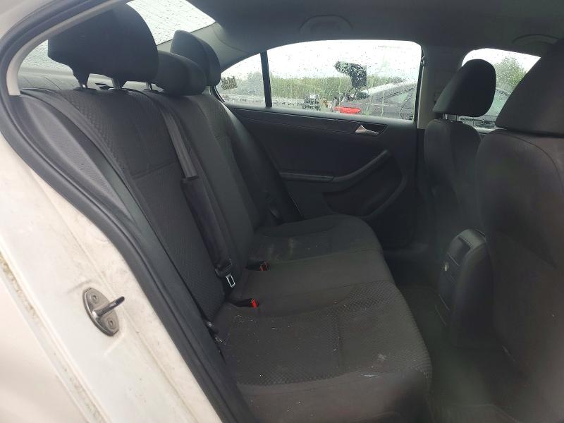 65810536 :رقم المزاد ، 3VW2K7AJXEM227930 vin ، 2014 Volkswagen Jetta مزاد بيع