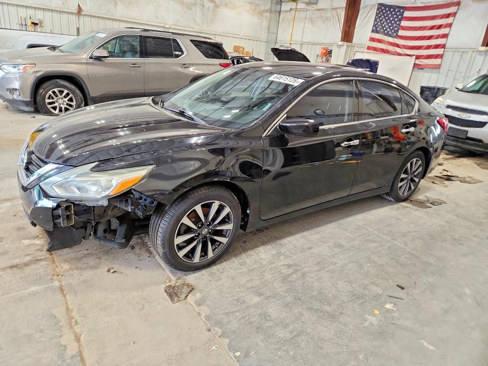 Продаж на аукціоні авто 2017 Nissan Altima, vin: 1N4AL3APXHC207620, номер лоту: 64615126