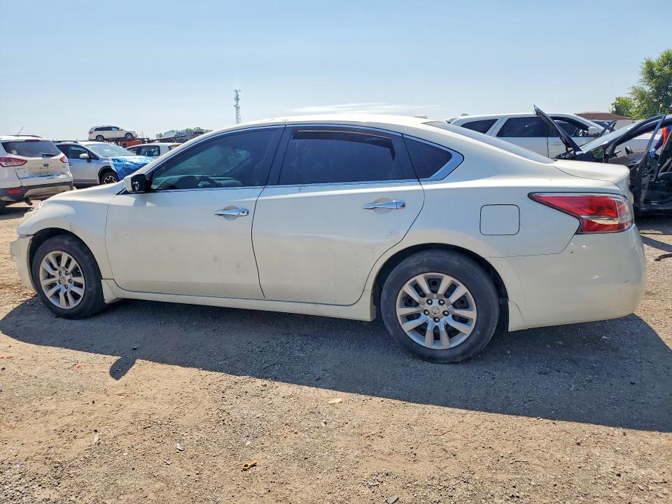 Продаж на аукціоні авто 2015 Nissan Altima, vin: 1N4AL3AP3FN337174, номер лоту: 63117496