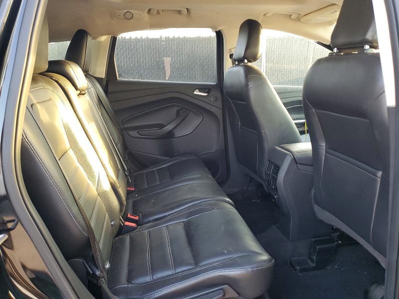 65079706 :رقم المزاد ، 1FMCU9J92JUB33254 vin ، 2018 Ford Escape مزاد بيع