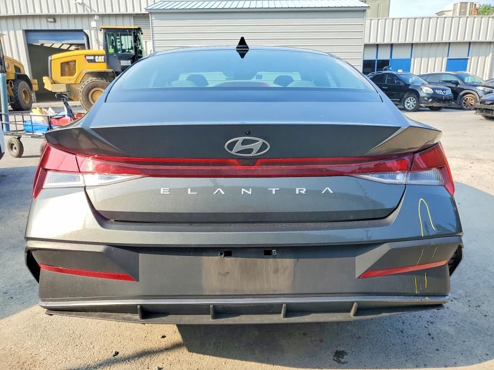 Продаж на аукціоні авто 2024 Hyundai Elantra, vin: KMHLM4DG6RU664742, номер лоту: 64283086