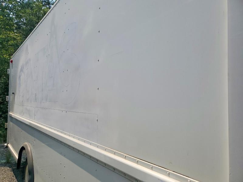 2004 Freightliner Mt45 Chassis მანქანა იყიდება აუქციონზე, vin: 4UZAANCP34CM43380, აუქციონის ნომერი: 64031396