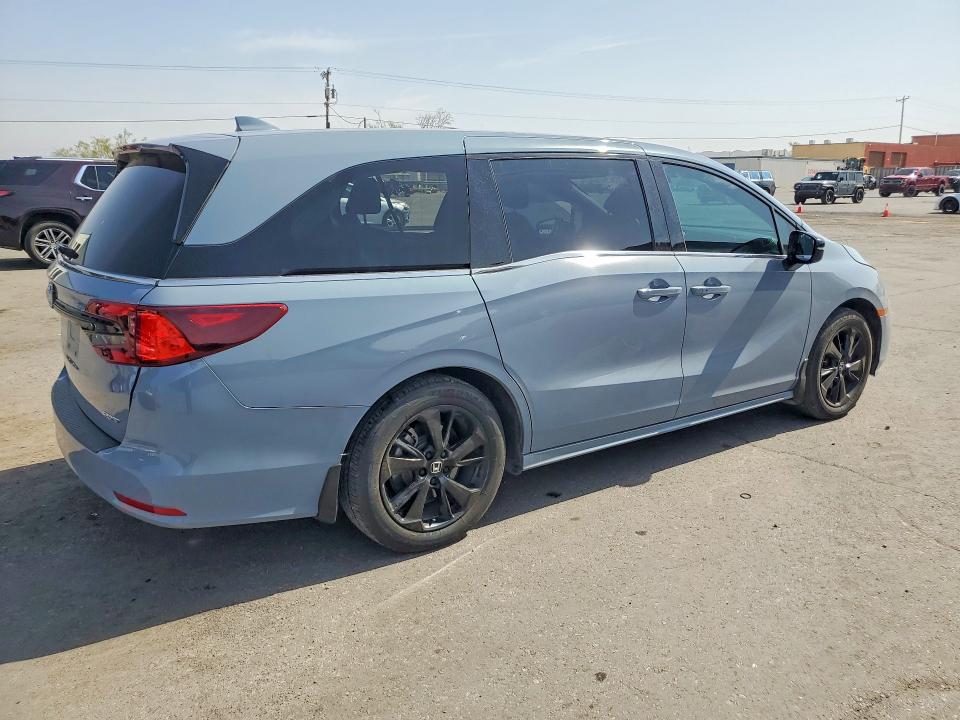 63447336 :رقم المزاد ، 5FNRL6H7XRB066301 vin ، 2024 Honda Odyssey مزاد بيع