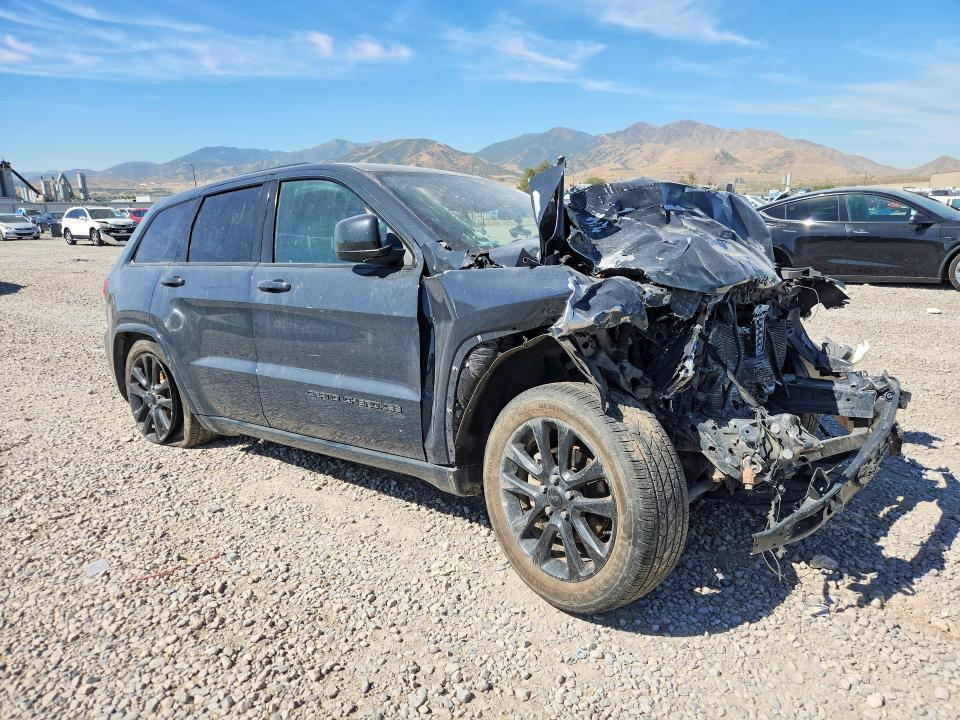 65141706 :رقم المزاد ، 1C4RJFAG8JC360359 vin ، 2018 Jeep Grand Cherokee مزاد بيع