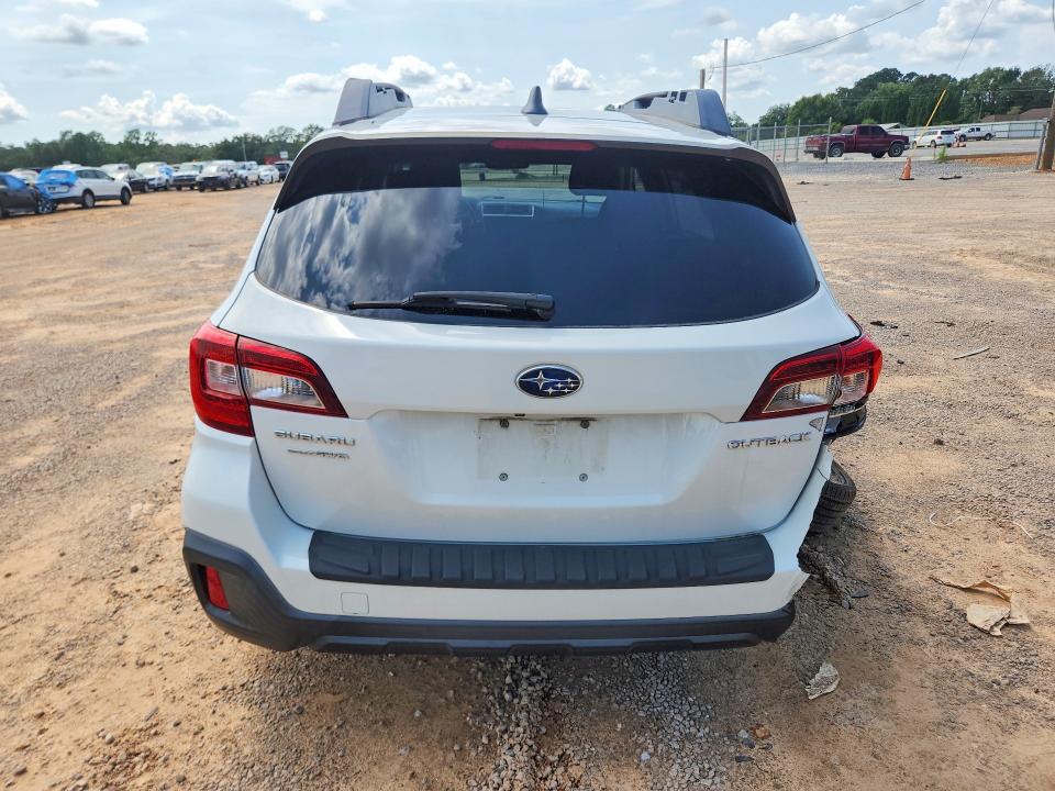 65669826 :رقم المزاد ، 4S4BSACCXJ3251070 vin ، 2018 Subaru Outback مزاد بيع