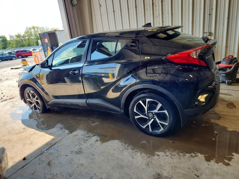 Продажа на аукционе авто 2018 Toyota C-hr, vin: NMTKHMBX1JR035954, номер лота: 65699036