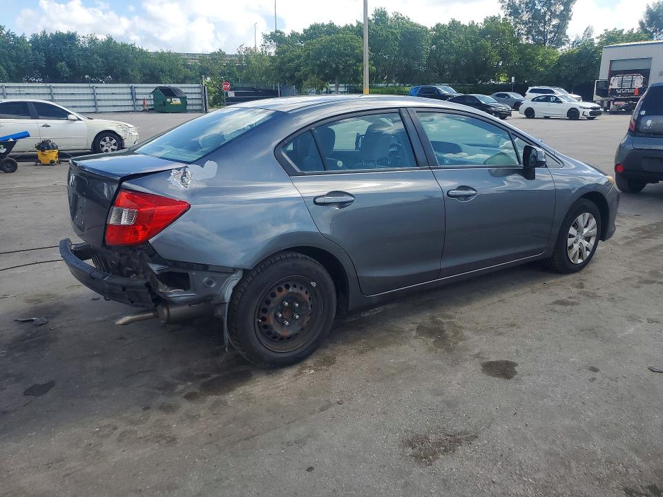 64061656 :رقم المزاد ، 19XFB2F51CE055586 vin ، 2012 Honda Civic مزاد بيع