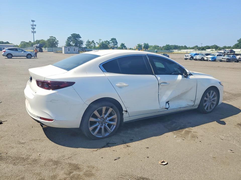 Продажа на аукционе авто 2020 Mazda 3, vin: 3MZBPBDM4LM125773, номер лота: 64011246