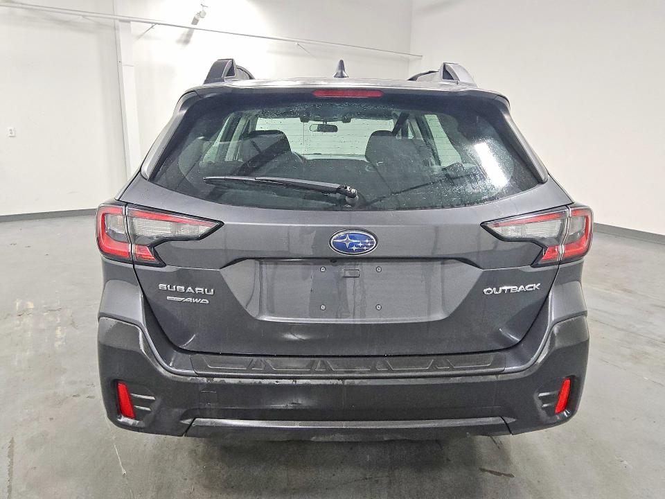 62439476 :رقم المزاد ، 4S4BTAAC7L3256570 vin ، 2020 Subaru Outback مزاد بيع