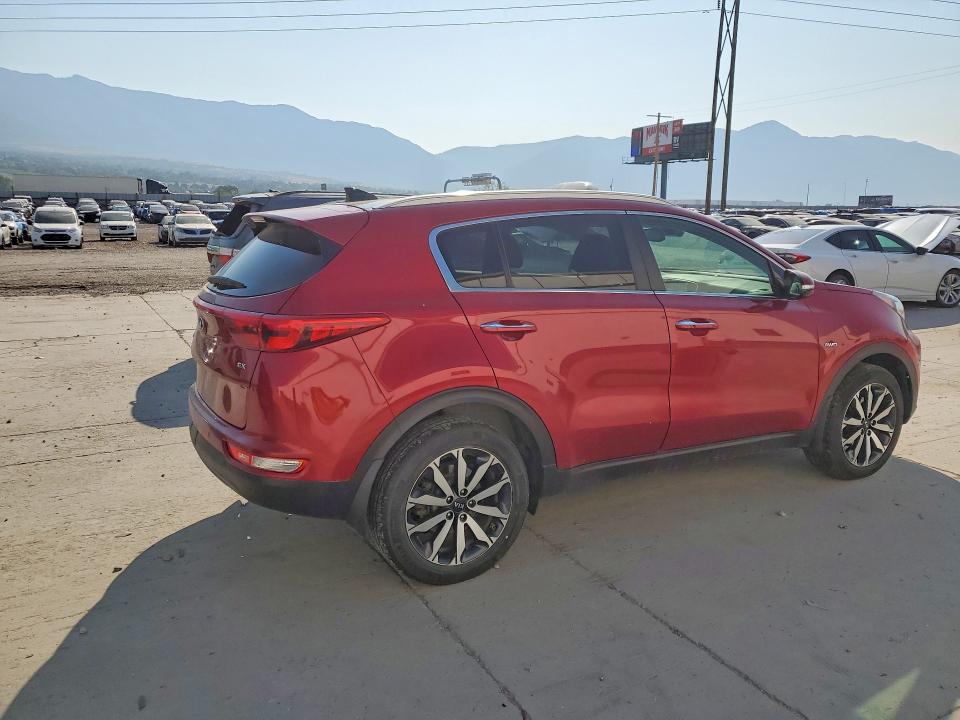 64071026 :رقم المزاد ، KNDPNCAC5H7204550 vin ، 2017 Kia Sportage مزاد بيع