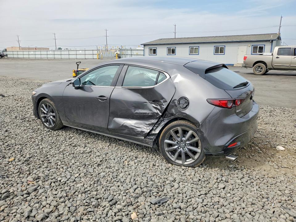 2021 Mazda 3 მანქანა იყიდება აუქციონზე, vin: JM1BPAKL0M1404241, აუქციონის ნომერი: 65574856