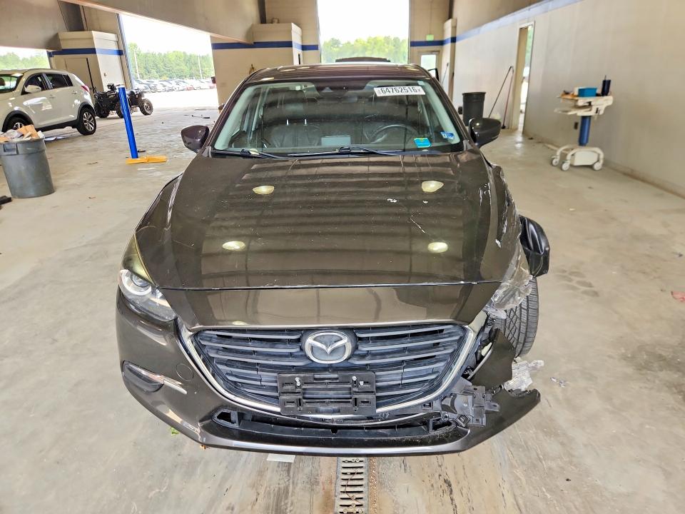 64762516 :رقم المزاد ، 3MZBN1V31JM242097 vin ، 2018 Mazda 3 مزاد بيع