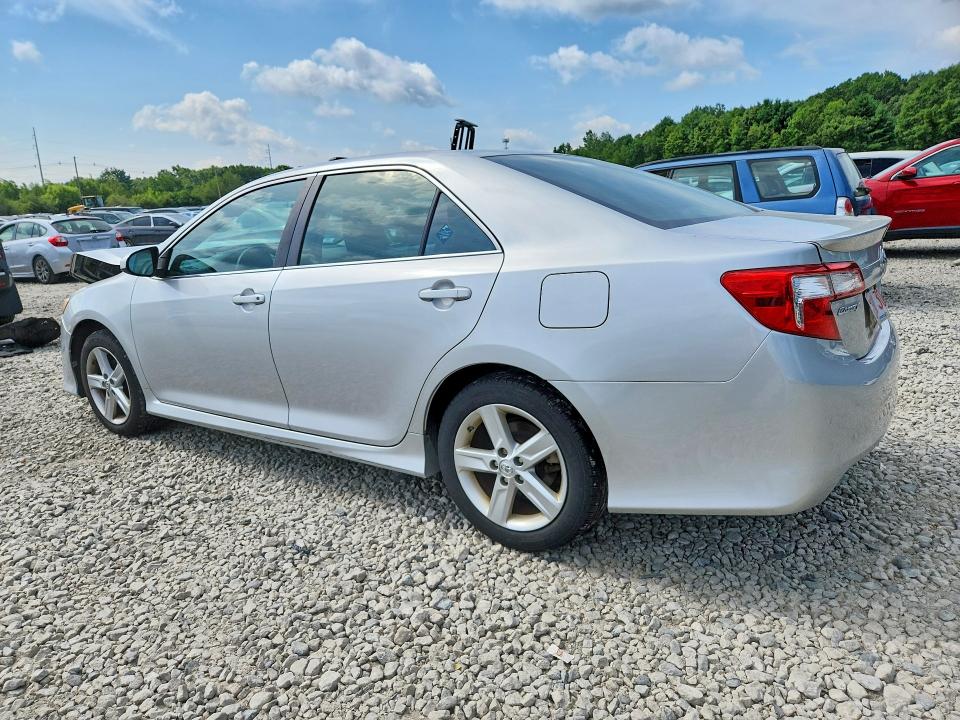 63297406 :رقم المزاد ، 4T1BF1FK8DU253566 vin ، 2013 Toyota Camry مزاد بيع