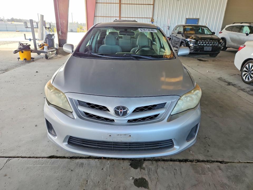 Продажа на аукционе авто 2011 Toyota Corolla, vin: JTDBU4EE3B9140440, номер лота: 67013246