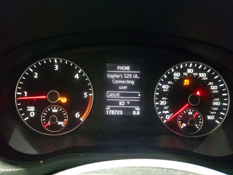 63847886 :رقم المزاد ، 1VWBN7A36EC008425 vin ، 2014 Volkswagen Passat مزاد بيع