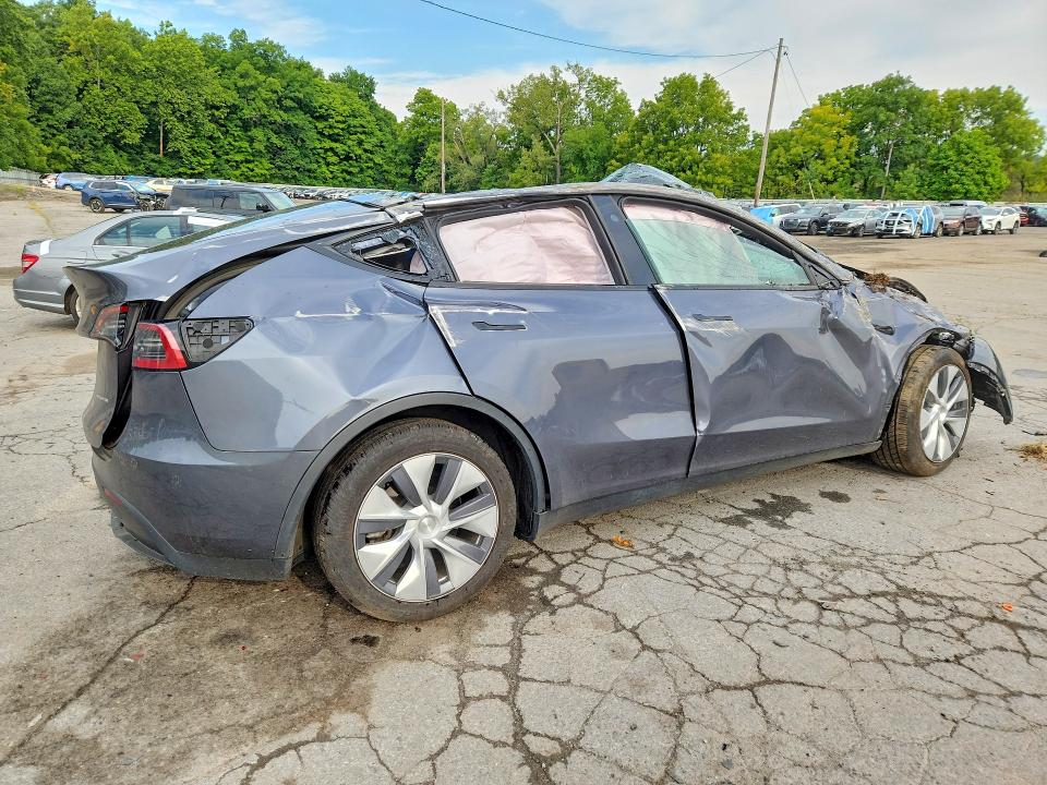 66779496 :رقم المزاد ، 7SAYGDEE8PF895052 vin ، 2023 Tesla Model Y مزاد بيع